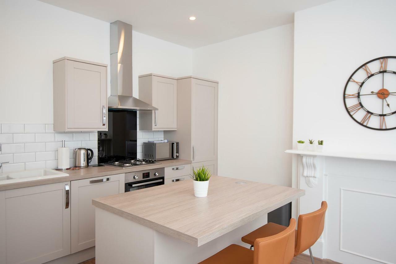 Flat A - Spacious Ground Floor, 1 Bedroom Apartment In Central Southsea, Portsmouth Dış mekan fotoğraf