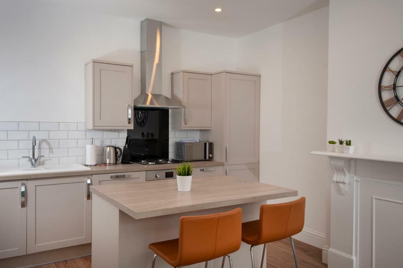 Flat A - Spacious Ground Floor, 1 Bedroom Apartment In Central Southsea, Portsmouth Dış mekan fotoğraf